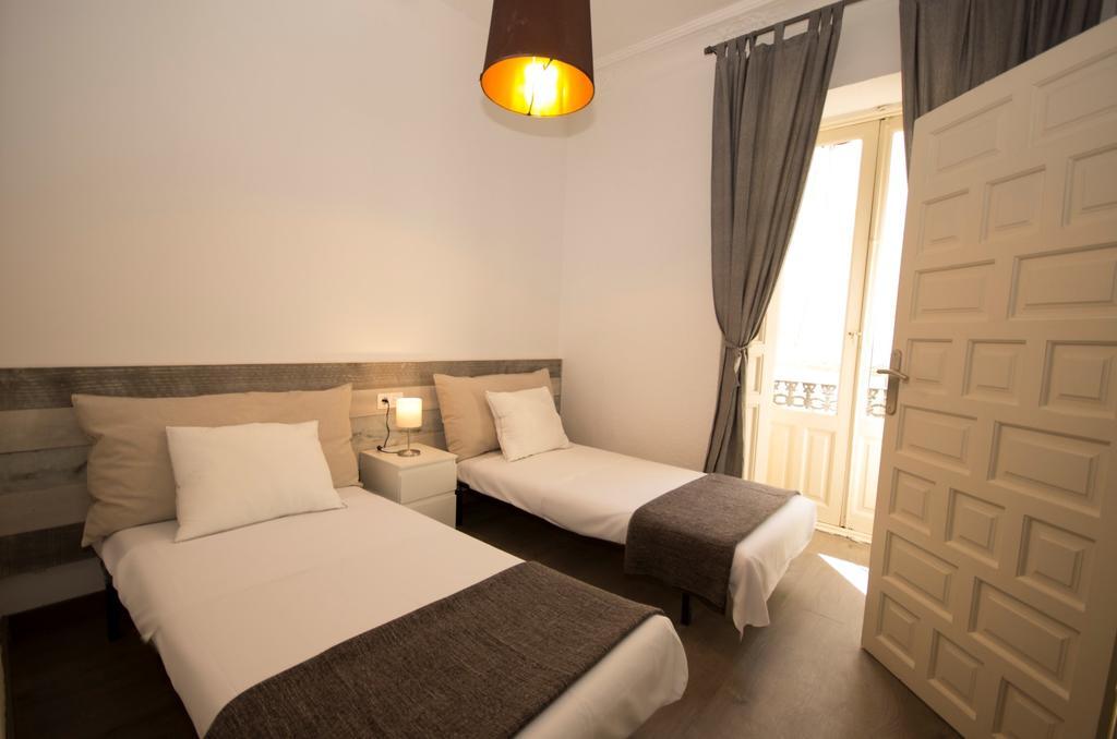 The Art Boutique Colon Apartment Valencia Bagian luar foto
