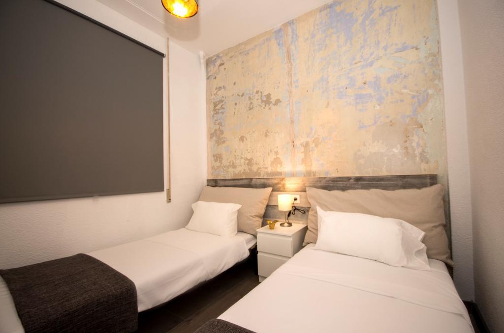 The Art Boutique Colon Apartment Valencia Bagian luar foto